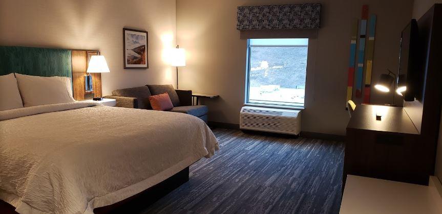 Hampton Inn & Suites Kelowna, British Columbia, Canada Eksteriør billede